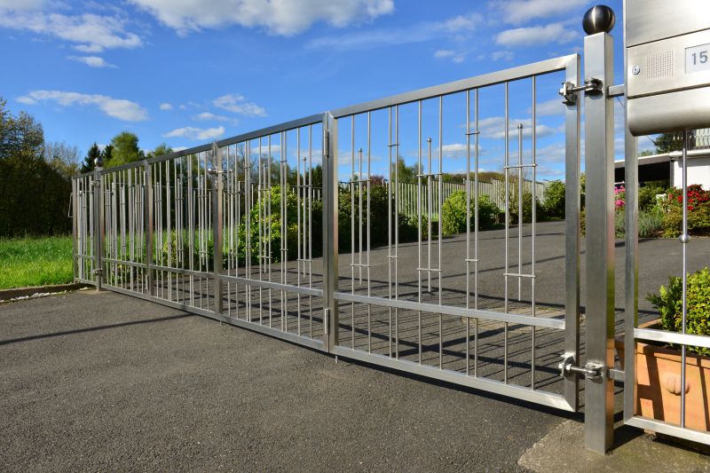 Metal Fence Installation in Pearland, TX